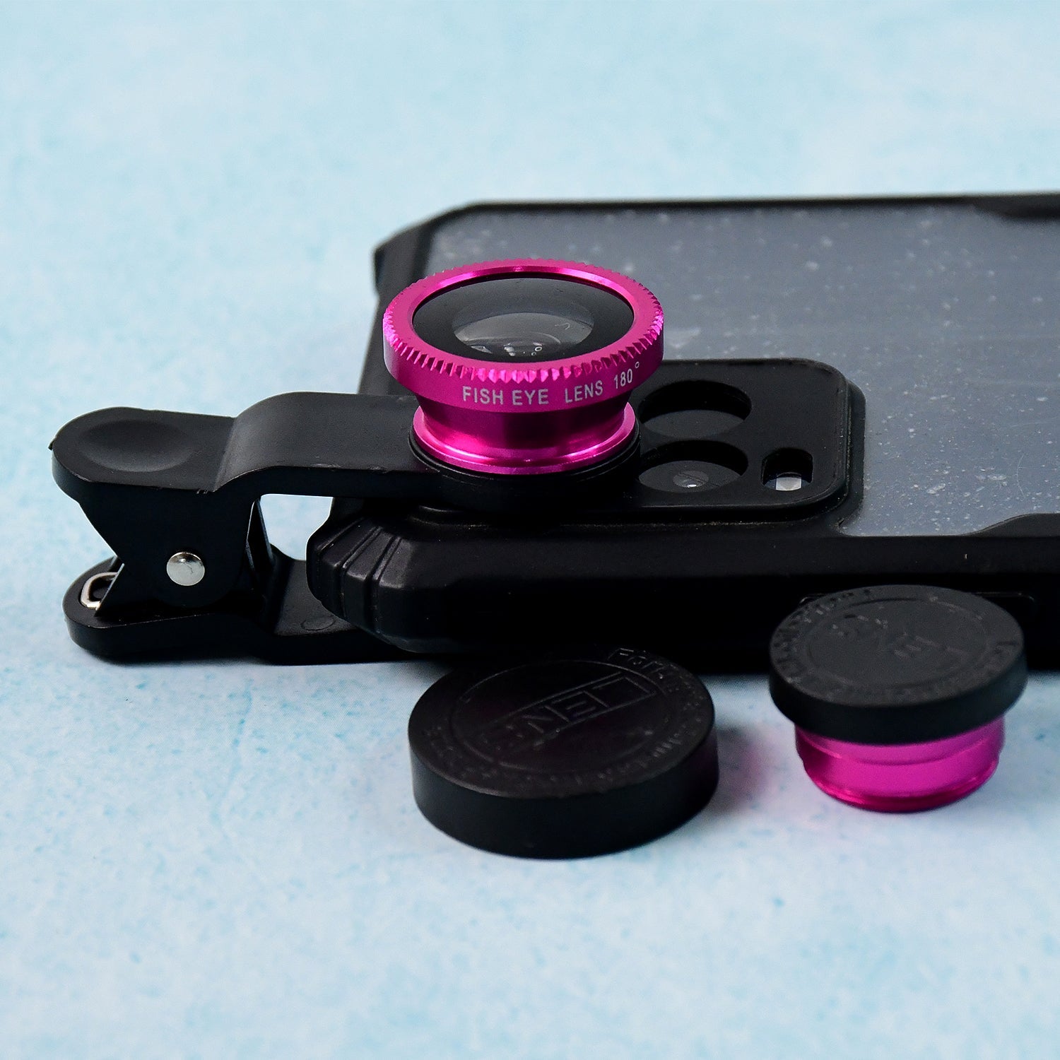 Universal Clip-On Mobile Camera Lens Universal Clip-On Mobile Camera Lens